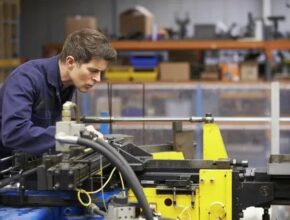 Machine Operator (Factory Hand) Job 